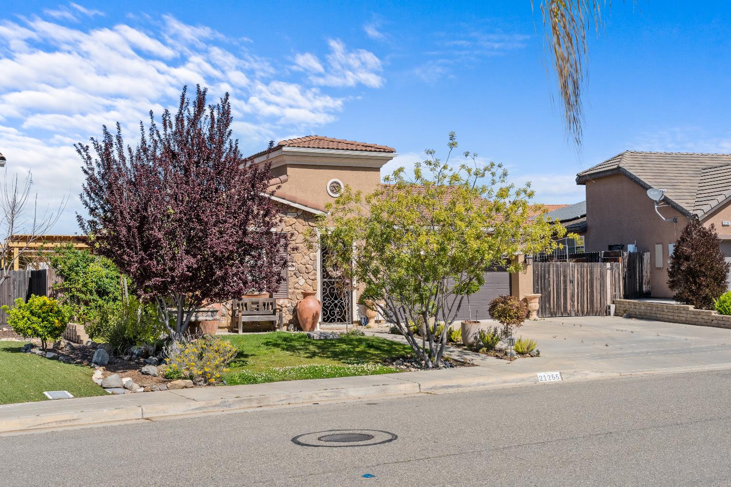 21255 Ruscello Ln, Friant, CA 93626
