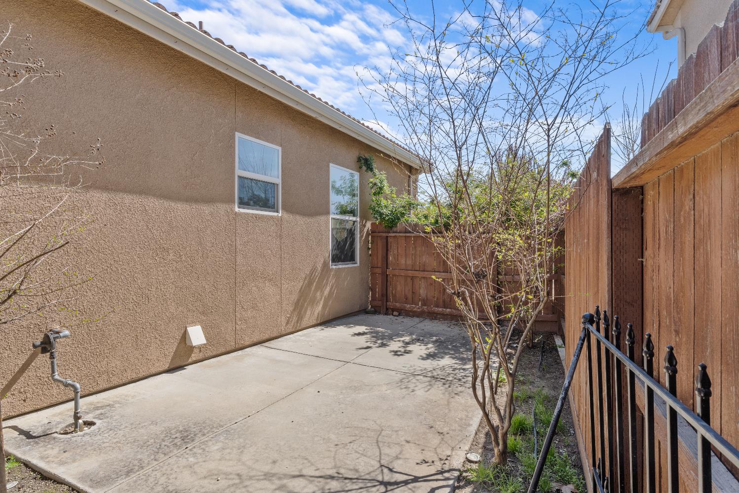21255 Ruscello Ln, Friant, CA 93626