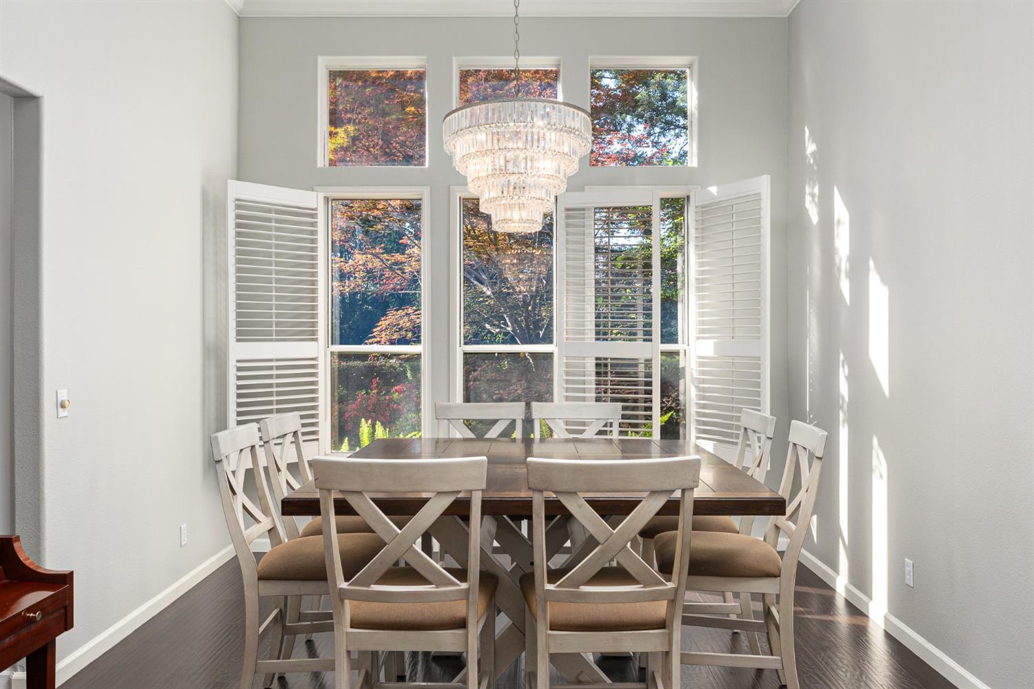 10340 N Sinclair Cir, Fresno, CA 93730