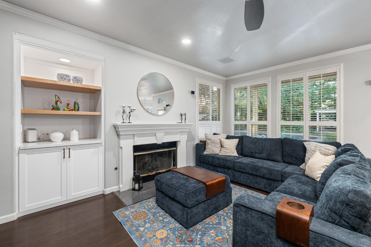 10340 N Sinclair Cir, Fresno, CA 93730