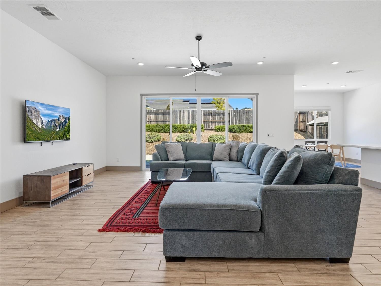 20112 Siena Dr, Friant, CA 93626