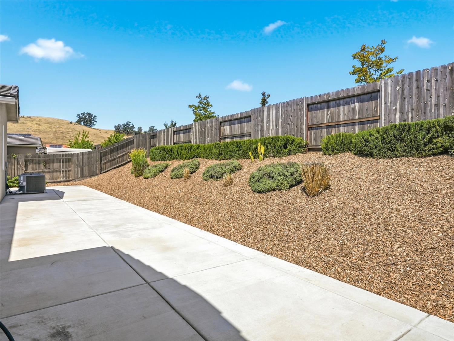 20112 Siena Dr, Friant, CA 93626