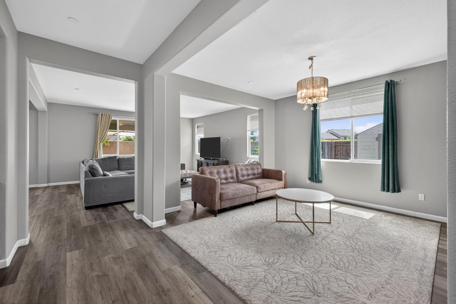 6305 W Pico Ave, Fresno, CA 93723