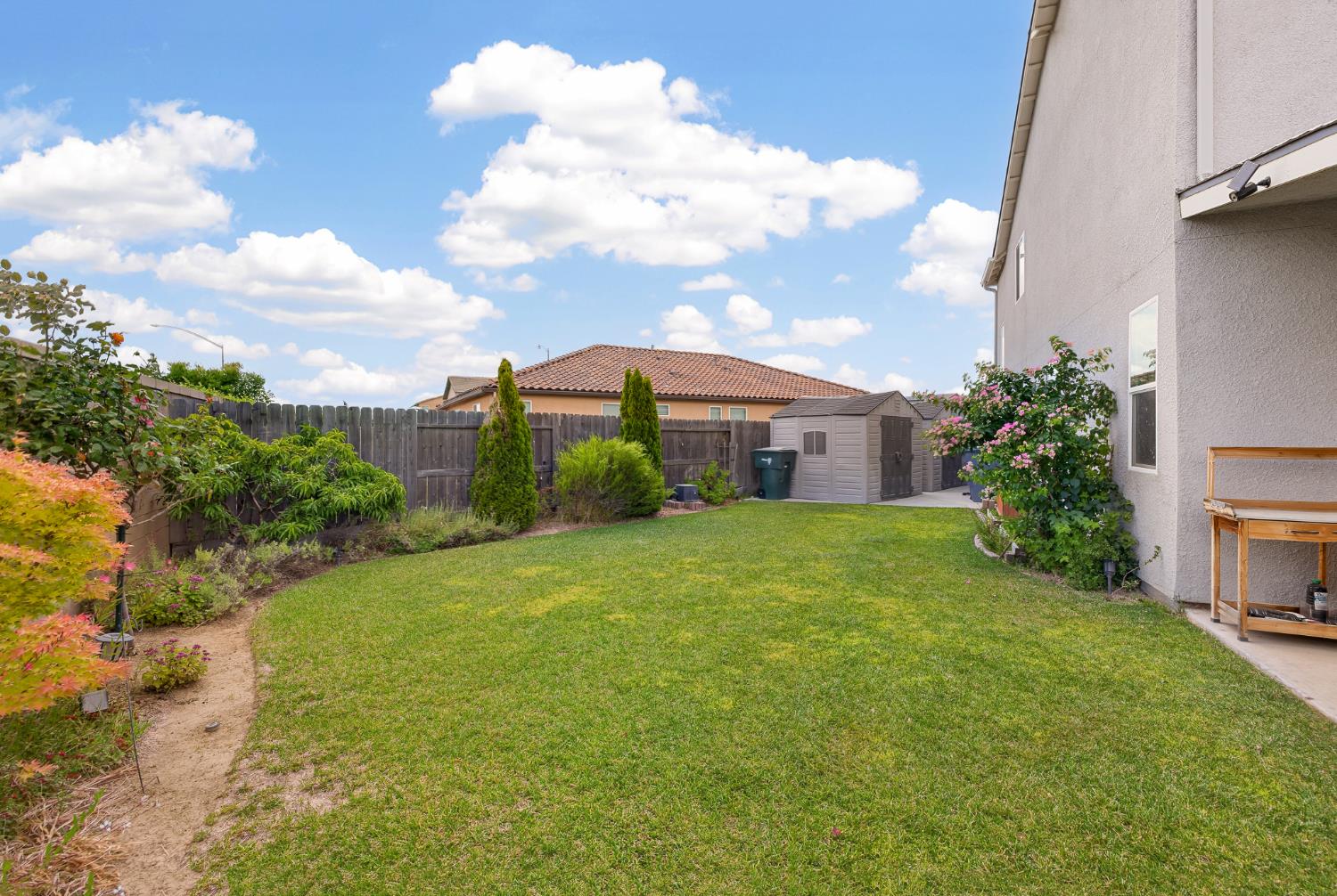 6305 W Pico Ave, Fresno, CA 93723